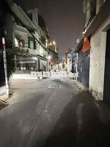 Phú thọ hoà 53, 4 tầng, Dt: 4 x 14, Giá: 7.18 tỷ Phú Thọ Hòa - Tân Phú