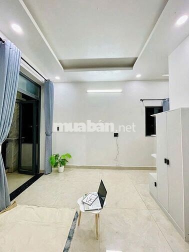 PHÒNG TRỌ CÓ BAN CÔNG ĐẦY ĐỦ NỘI THẤT Đ.TÔ NGỌC VÂN