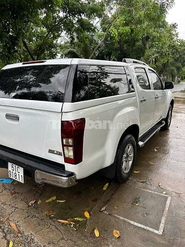 Isuzu Dmax 2016 LS 2.5 4x2 MT-