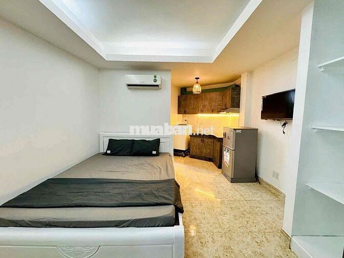 Cho thuê phòng trọ CMT8 Q3 gần ĐH Kinh Tế, Máy giặt riêng, thang máy