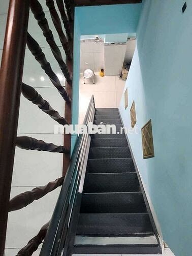 20m ra hẻm xe tải kế  Emart- 4x11m -2 tầng - 3 phòng ngủ - 4.1 tỷ tl