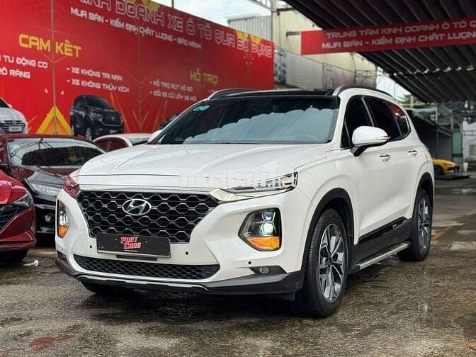 Hyundai Santafe 2019 Premium 2.2D dầu,màu trắng