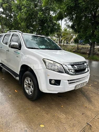 Isuzu Dmax 2016 LS 2.5 4x2 MT-
