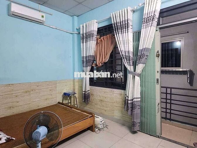 20m ra hẻm xe tải kế  Emart- 4x11m -2 tầng - 3 phòng ngủ - 4.1 tỷ tl