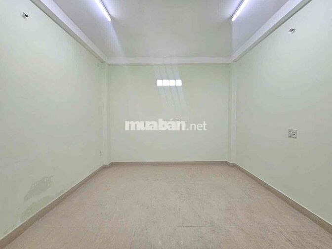 Khai Trương Phòng Ban Công Mới 100% Giá Rẻ Ngay Bà Hom - Tân Hoà Đông