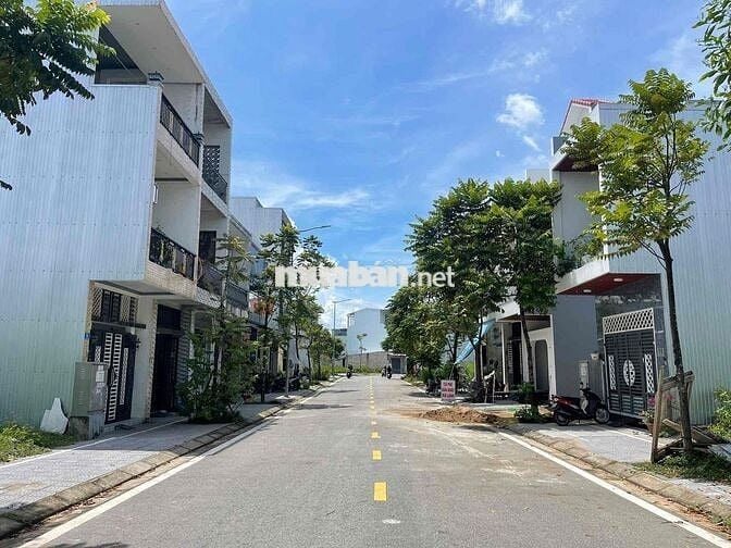 Bán đất KQH Hương Sơ, Nguyễn Văn Linh hướng Đông Nam cạnh Bãy Sậy 🚨