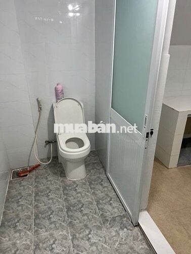 C/C cho thuê nhà nguyên căn Ở NGAY - HẼM 1235 HOÀNG SA, TÂN BÌNH