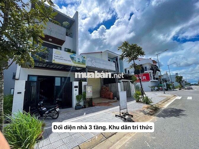 🚨 Siêu phẩm đất mặt tiền Bãi Sậy - cạnh lô góc Phan Đình Thông, Khu vự