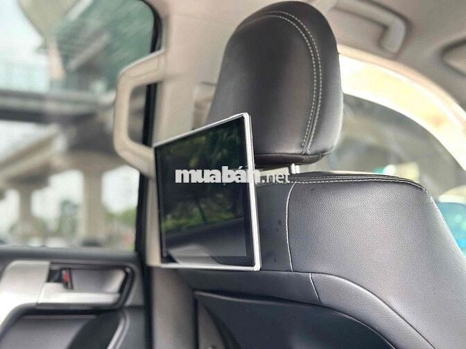 TOYOTA Hà Đông bán Prado 2020 6 vạn, lắp 400tr đồ