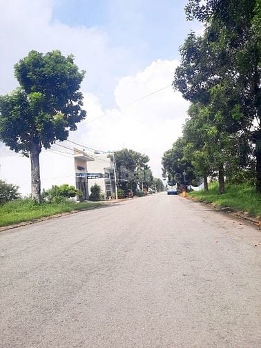 CHÍNH CHỦ CẦN BÁN HOẶC CHO THUÊ 3000M² ĐẤT FULL THỔ CƯ – KHU DÂN CƯ LO
