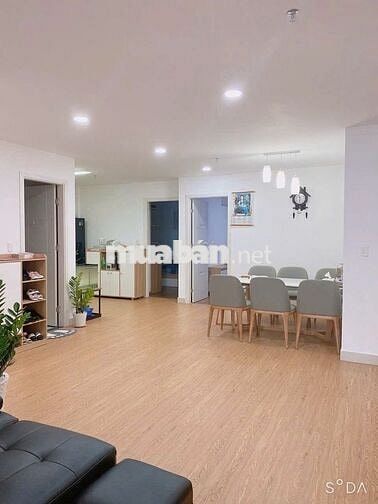 Bán căn hộ ngay Vincom 550 Dĩ An chỉ 27tr/m2 sổ hồng lâu dài