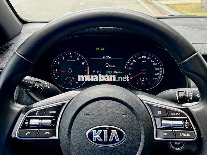 Kia Cerato 2021 2.0 AT Premium - 15000 km