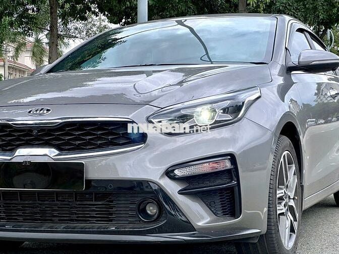Kia Cerato 2021 2.0 AT Premium - 15000 km