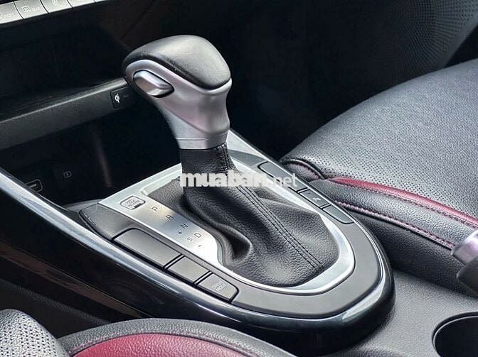 Kia Cerato 2021 2.0 AT Premium - 15000 km