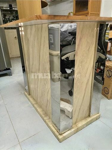 Dọn nhà cần bán bàn ăn đá 150x90