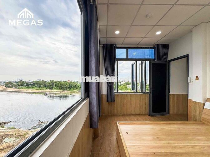 Trống Sẵn Studio Tách Bếp Full Nội Thất Cửa Sổ View Sông Vàm Thuật