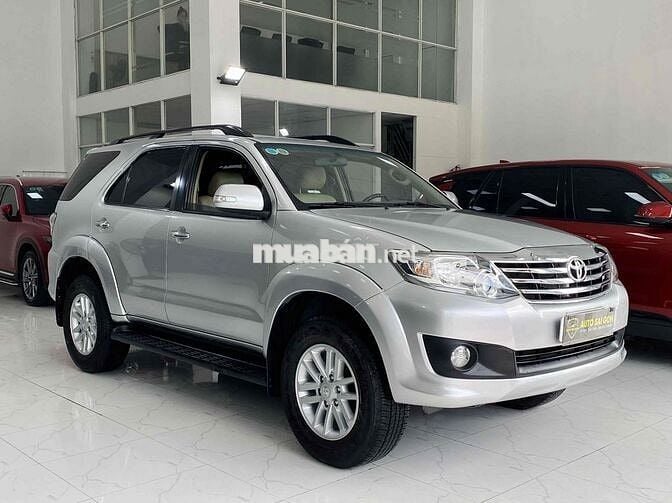 Toyota Fortuner 2013 2.7V 4x2 AT - 82000 km