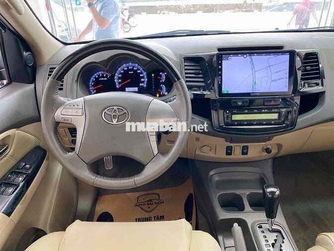 Toyota Fortuner 2013 2.7V 4x2 AT - 82000 km