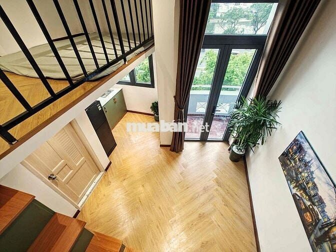 Bancol, view sông, full nội thất, ở được 3ng 3xe, siêu thoáng mát