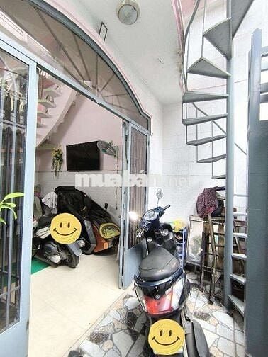 TẦNG BTCT HOÀN CÔNG - NGANG 4M NỞ HẬU - HẺM RỘNG SẠCH ĐẸP