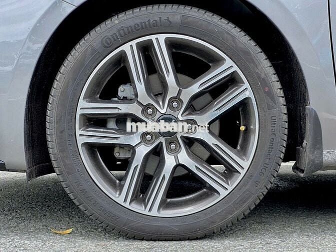 Kia Cerato 2021 2.0 AT Premium - 15000 km