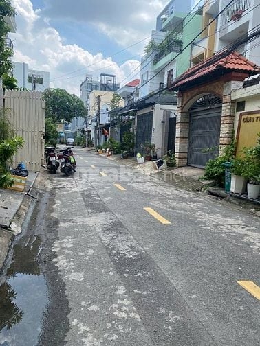 Bán nhà cấp 4 cách ga meetro 200m