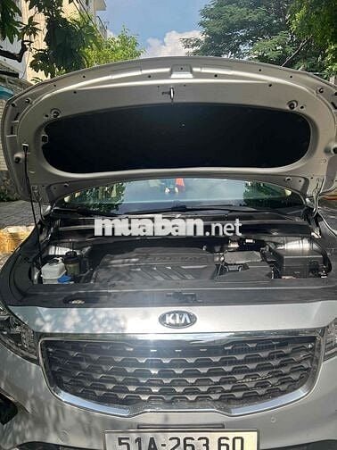 Kia Sedona 2019 Luxury D - 89000 km