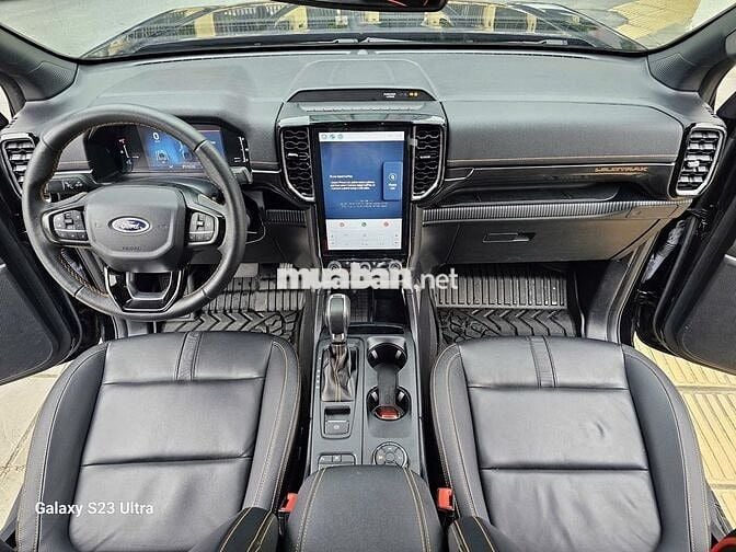 Ford Ranger 2025 Wildtrak 2.0L 4x4 AT - 27,000 km.
