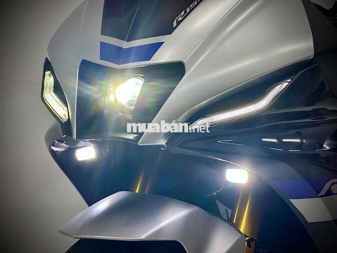YAMAHA R15M ABS DATE 2022