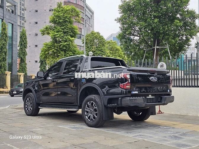 Ford Ranger 2025 Wildtrak 2.0L 4x4 AT - 27,000 km.