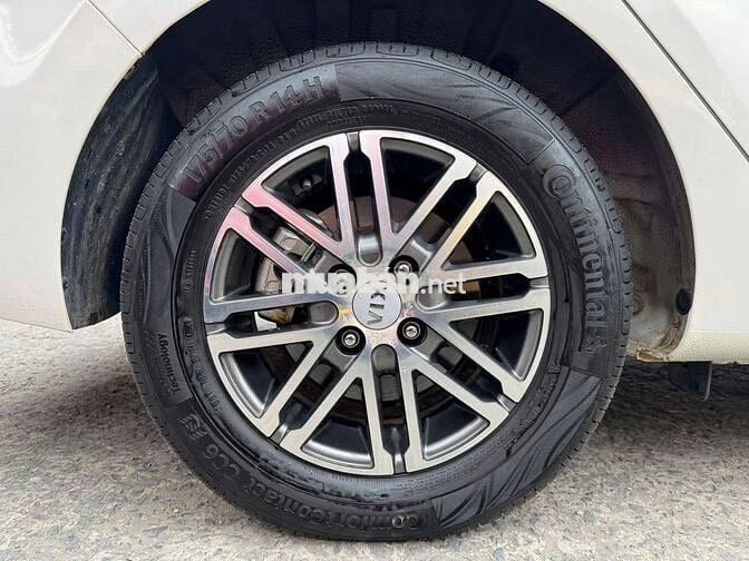 Kia Soluto 2021 Deluxe 1.4 AT, màu trắng,12.000 km