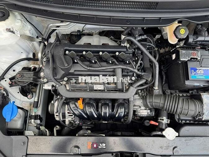 Kia Soluto 2021 Deluxe 1.4 AT, màu trắng,12.000 km