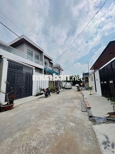 HÀNG HIẾM chỉ hơn 1 Tỏi cạnh KDC Bửu Long Full Sổ, Thổ Cư 100%