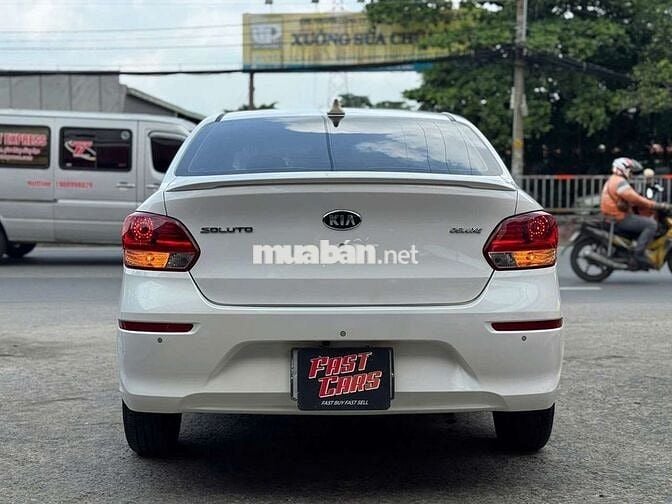 Kia Soluto 2021 Deluxe 1.4 AT, màu trắng,12.000 km