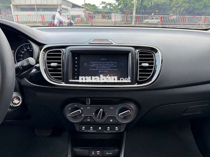 Kia Soluto 2021 Deluxe 1.4 AT, màu trắng,12.000 km