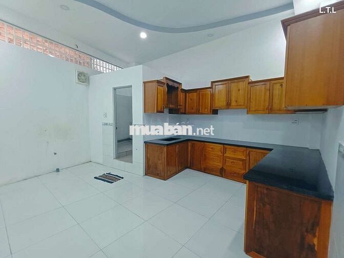 Bán Nhà Trệt Lầu Mặt Tiền Đường Nhật Tảo- Cách Chợ Cái Răng 500m