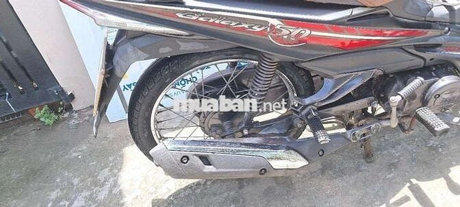 Xe hãng SYM 50 cc , chạy ko cần bằng lái, bs CT