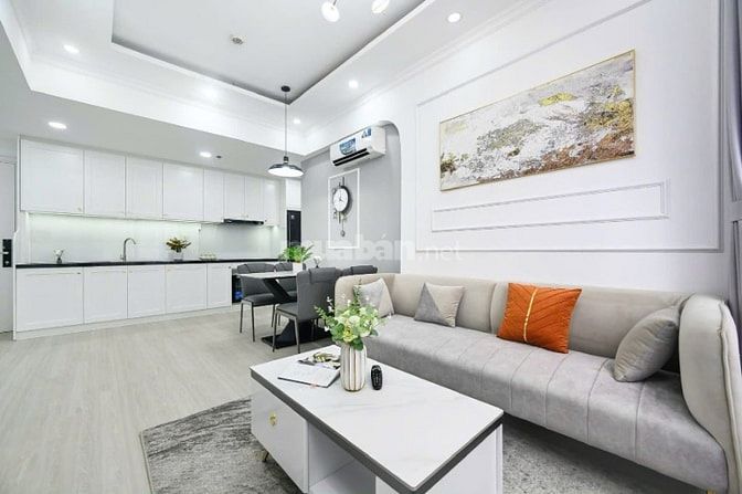 CH 58m2 kế sân bay,Tầng trung  , Full NT ở ngay , Sổ Hồng riêng