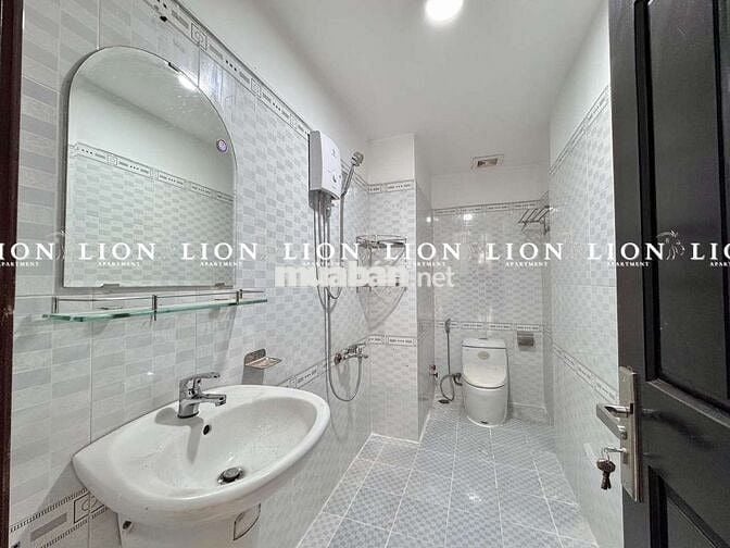Cho thuê căn hộ Quận 3, ban công máy giặt riêng, gần ĐH UEH, KIẾN TRÚC