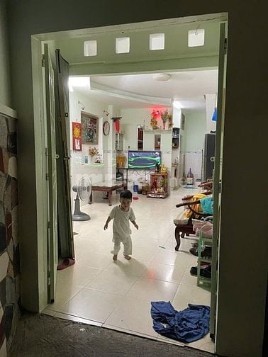 Cho thuê nhà nguyên căn quận phú nhuận , giá 7 triệu 