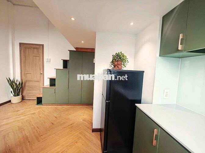 Cho thuê DUPLEX ngay UEH, Sư phạm, Đh Sài Gòn - gần cầu Chữ Y