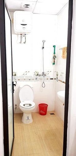 CHO THUÊ PHÒNG 99 TRUNG KÍNH 30M2 GIÁ CHỈ 4.5 TRIỆU
