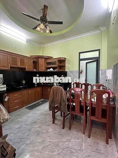 Nhà 4 tầng đẹp, ngay chợ Bình Thành, khu phân lô, đường nhựa 6m