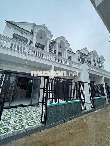 Nhà Hóc Môn bán gấp 385 triệu đất thổ cư 5x15 gần chợ Xuân Thái Sơn