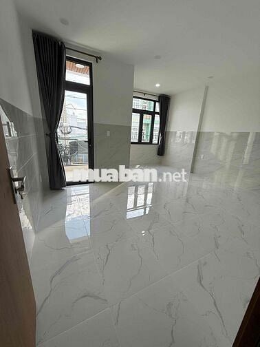 CHO THUÊ NHÀ MỚI XÂY 4 PHÒNG NGỦ BAN CÔNG