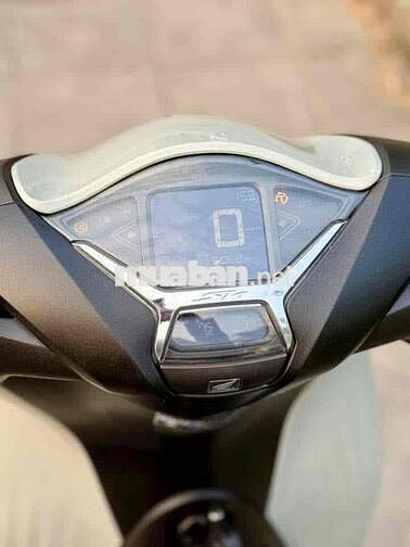 SH150 ABS 2022 xi măng - Trả trước 45tr nhận xe ✅
