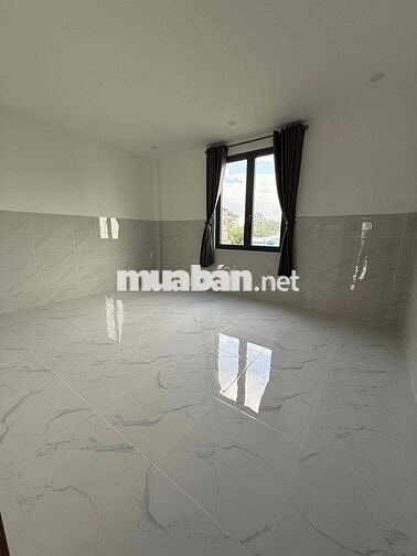 CHO THUÊ NHÀ MỚI XÂY 4 PHÒNG NGỦ BAN CÔNG