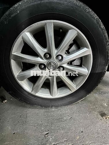 Toyota Camry 2008 2.4G - 100000 km