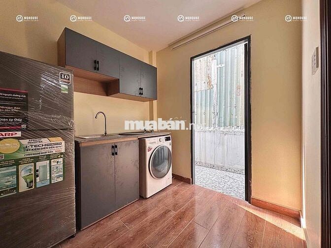 CĂN HỘ FULL NỘI THẤT CAO CẤP CÓ MÁY GIẶT RIÊNG NGAY KHU K300