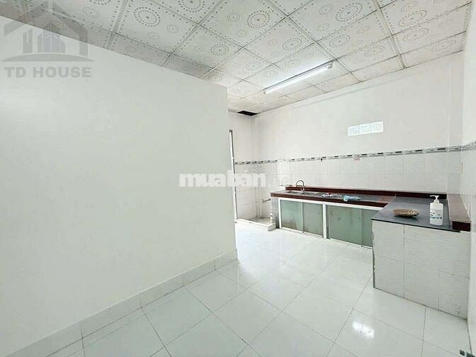 Nhà 5x20 trệt lửng KDC Bình Nhựt
